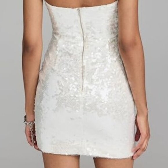 REVOLVE + Bardot Jinxa Mini White Sequin Sleeveless Dress Size 6 Medium - Picture 9 of 9